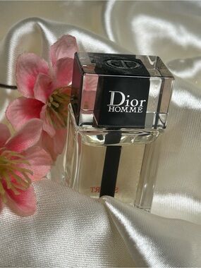Christian Dior Homme Sport 0.34 oz / 10 ml  Eau De Toilette Mini